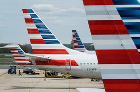 American Airlines y Southwest registran pérdidas récord y señalan la necesidad de más ayuda