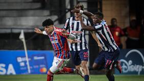 El despertar goleador de Correa no le alcanza a Colo Colo: el Cacique tropieza ante el Alianza Lima de Pablo Guede