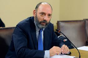 Cómo Trincado pasó de no observar ningún incumplimento grave a indignarse con la corrupción