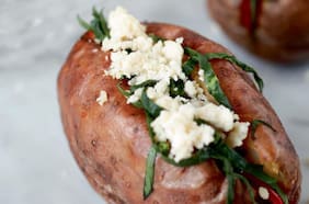 Papas rellenas de ricota y espinaca