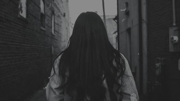 ¿Y si en vez de escuchar los latidos, escuchamos a las mujeres?