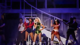 Sabrina Carpenter en Lollapalooza: un debut digno de una showgirl pop (y con arresto internacional)