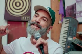 Jorge Alis vuelve con nueva comedia: “No me quería aburguesar y quedarme en ese personaje del ‘argentino ql’”