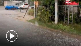 Tormenta eléctrica en Santiago: registran lluvias y caída de granizos en Las Condes
