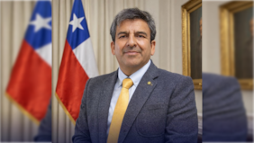 Renuncia seremi de Vivienda de Antofagasta: ministro Poduje acusó “graves falencias” en convenio para construir casas