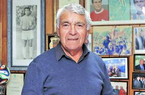 Enorme pesar en el fútbol chileno: a los 83 años fallece el histórico José Sulantay
