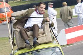 Mr. Bean afirma sentirse engañado con los autos eléctricos. Averigua por qué.