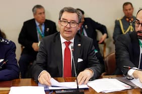 Ministro Barros y denuncia de Migraciones por menores haitianos: “No hay ningún antecedente serio sobre tráfico de niños”