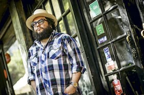 Cocaína, libros y series de televisión: Simón Soto publica sus diarios de abstinencia