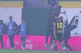 Marcelo Gallardo explica el fuerte cruce con Sebastián Beccacece: “No me gustó la actitud que tuvo de meterse al campo”