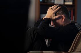 Científicos y nutricionistas descubren los 4 alimentos que producen más depresión y ansiedad