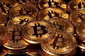 Criptomonedas: cuál es el perfil de quienes invierten en ellas en Chile y la región