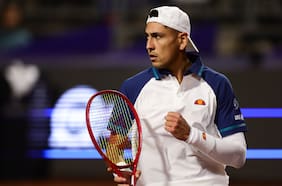 Alejandro Tabilo se estrena en el Masters 1000 de Miami con una holgada victoria ante Francisco Comesaña