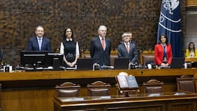 Juramenta como secretario general del Senado Luis Rojas y Andrés Salas como tesorero