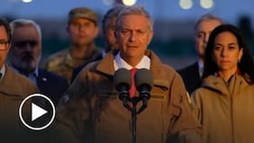 Kast anuncia dos proyectos en materia migratoria desde el Complejo Fronterizo Chacalluta