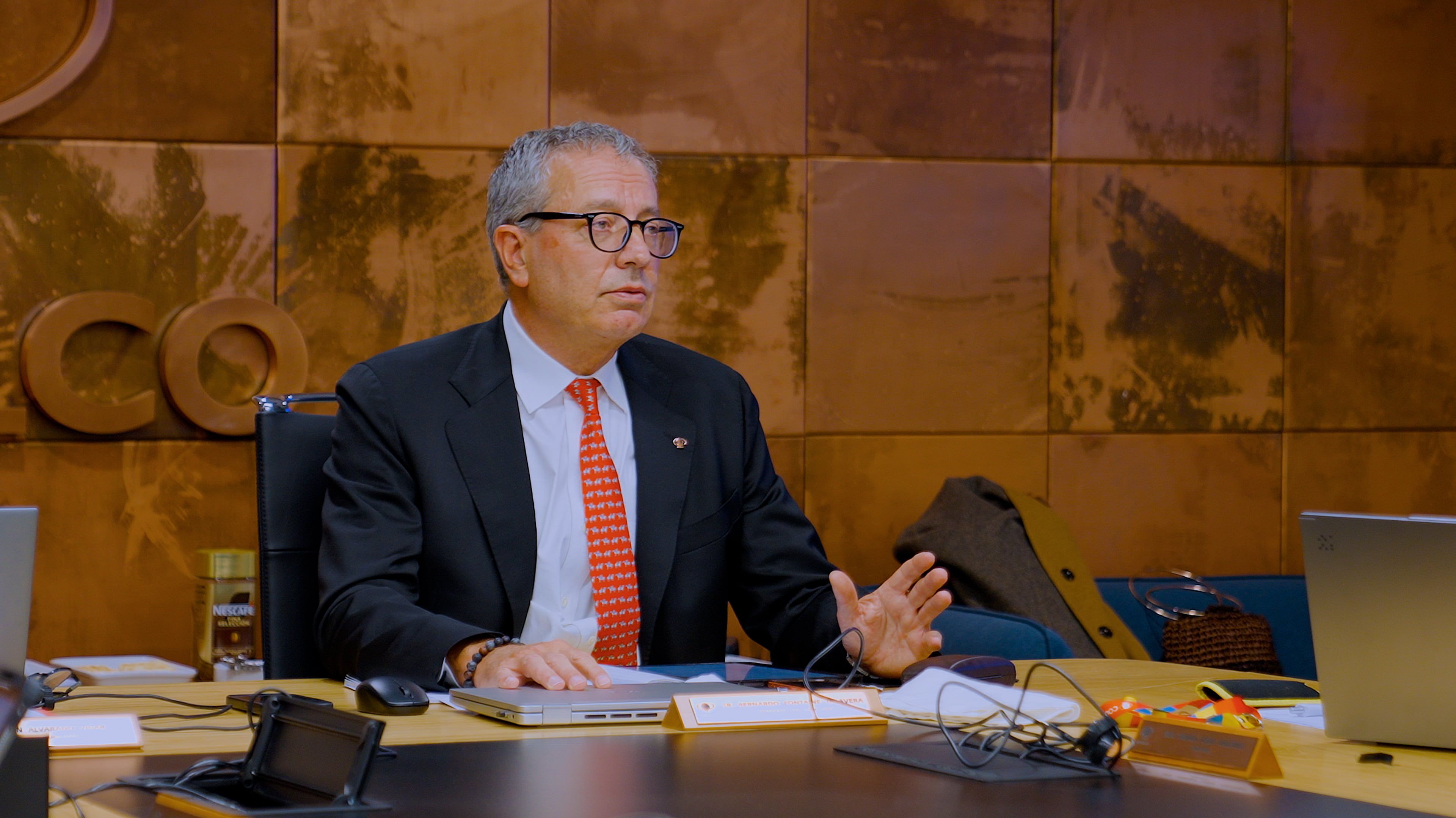 Codelco dice que en los próximos meses llevará adelante la definición de su plan estratégico, el cual evaluará la eventual venta de activos