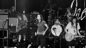 La historia tras el primer concierto de Pearl Jam (con Chris Cornell en el público)