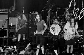 La historia tras el primer concierto de Pearl Jam (con Chris Cornell en el público)