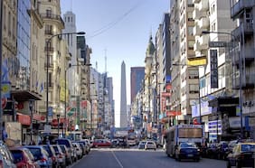 Inflación en Argentina se acelera y supera las expectativas del mercado