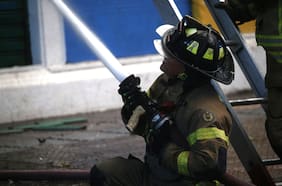 Se mantiene alerta amarilla por incendio forestal en Las Condes: siniestro afecta más de mil hectáreas