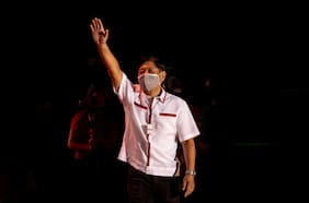 “Bongbong” Marcos: El hijo del dictador que busca revivir la corrupta dinastía política de Filipinas