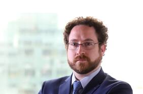 Klaus Kaempfe, de Credicorp: la Fed “continuará la baja de tasas en diciembre, y luego va a entrar en un período de pausa”