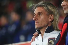 Histórico de Ecuador destroza a Beccacece a pesar de clasificar al Mundial: “Parece que salió de una cueva”