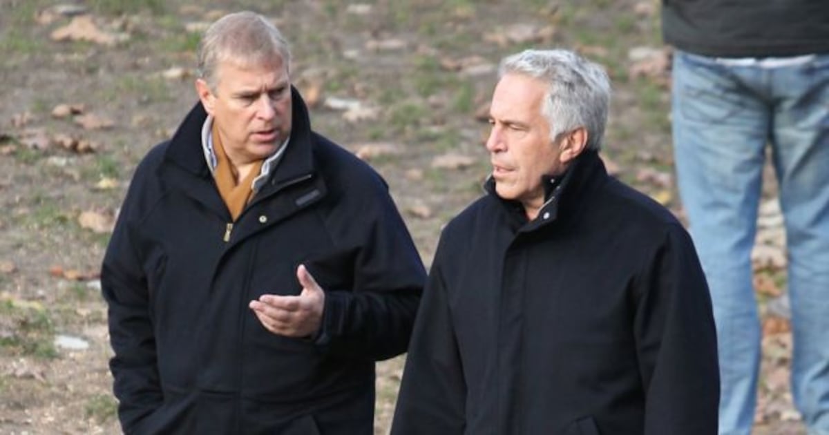 Príncipe Andrés pierde títulos y refugio tras escándalo Epstein: ¿Justicia o sacrificio real?