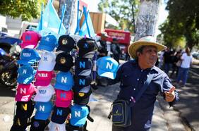 Bukele se adjudica triunfo en elecciones y economía se perfila como principal desafío para su segundo quinquenio