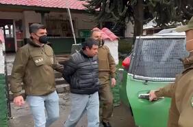 Detienen a vecino de mujer que fue hallada muerta tras incendio de su casa en Pinto: habría sido asesinada previamente