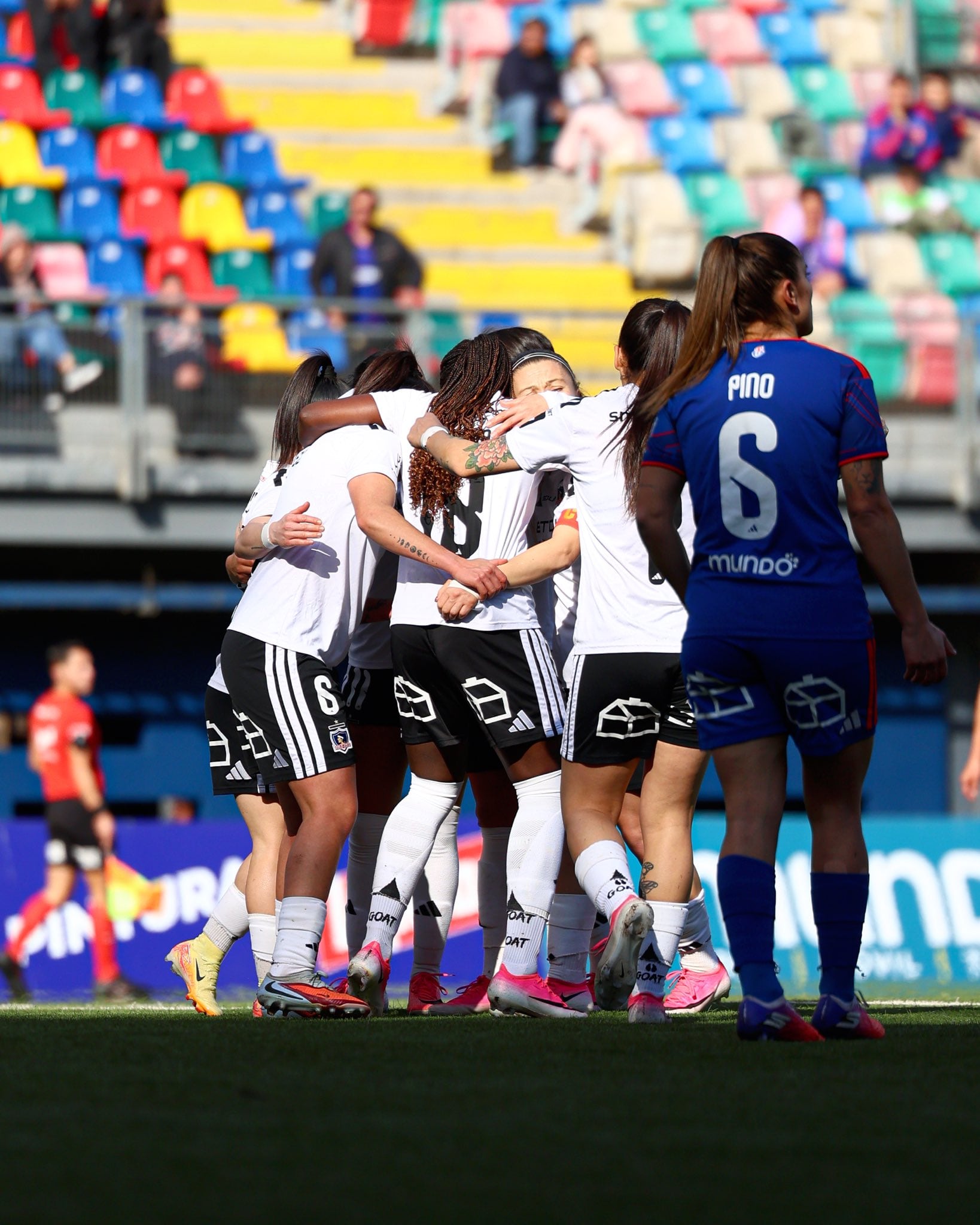 Colo Colo también manda en el fútbol femenino: las albas se imponen a la U y se quedan con el Superclásico