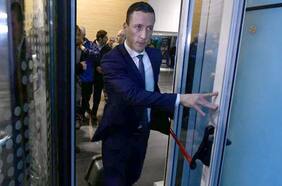 Ecuador responde con dureza a la exposición de Eduardo Carlezzo: “Todo está en la FIFA, el resto sigue siendo un circo”