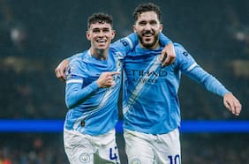 El Manchester City encuentra el rumbo: golea y acecha la cima de la Premier League tras un nuevo tropiezo del Arsenal