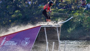 Martín Labra se anota con un triunfo en esquí náutico: Team Chile alcanza las 23 medallas de oro en los Juegos Odesur