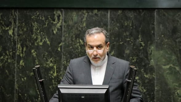 Irán y Estados Unidos pactan abrir negociaciones nucleares en Omán