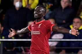 Cambia de rojo: Sadio Mané llega a Múnich para sellar su traspaso al Bayern