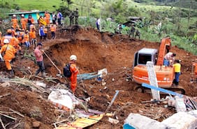 Aumentan a diez los muertos por deslizamiento de tierra en Colombia