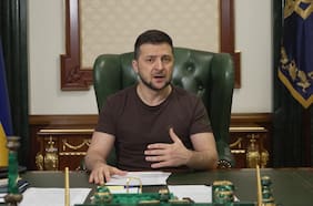 Zelensky destituye al comandante de las Fuerzas Conjuntas de Ucrania, tras acusaciones por pérdida de tropas en campo de batalla