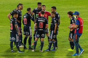 La U fija en US$ 5OO mil el salario del nuevo entrenador: ya van ocho entrevistados y más de 25 CV recibidos