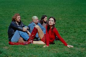 Wolf Alice vuelve con su nuevo sencillo “Bloom Baby Bloom”: escúchalo aquí