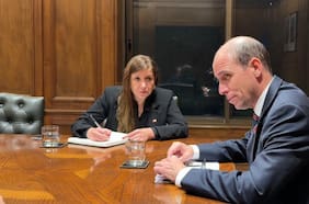 Siguen los cambios en el Ministerio de Seguridad: subsecretaria Giannini pide la renuncia a sus cinco jefes de división