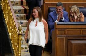 Pedro Sánchez consigue instalar a socialista en presidencia del Congreso español y allana su camino a la investidura