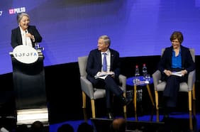 “En campaña hacen muchas promesas”: las respuestas de Jara ante los dardos de Kast y Matthei por impuestos y cifras de empleo