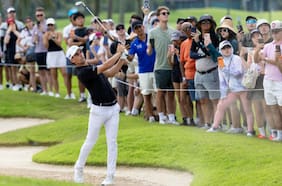 En su mejor campaña del año: Joaquín Niemann se desmorona sobre el cierre y cede la corona en el LIV Golf de Singapur