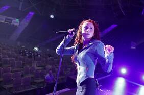 Chilenos en ensayo: una tarde con Camila Gallardo