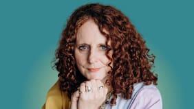 Maggie O’Farrell tras Hamnet: luces y sombras de Tierra, su nueva novela que ya prepara su salto al cine