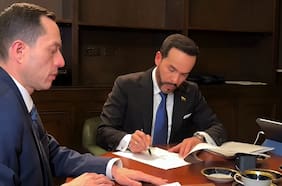 De la Espriella firma cerca de 30 extradiciones durante sus 16 primeros días en el gobierno colombiano