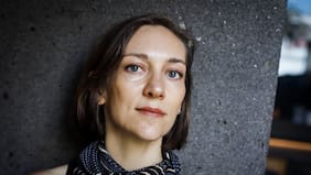 Catherine Lacey: “Valoro profundamente la experiencia de leer un libro real, de papel”