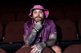 El cantante revelación Teddy Swims cuenta cómo se prepara para su show en Lollapalooza Chile: “Bebo tequila”