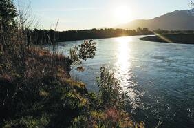 Nueva Constitución: ¿Se puede reclamar indemnización por el cambio de derechos de agua a autorizaciones de uso? Abogados abren debate